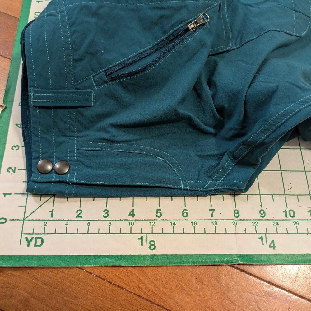Teal Kuhl shorts women's size 4 - Picture 11 of 12